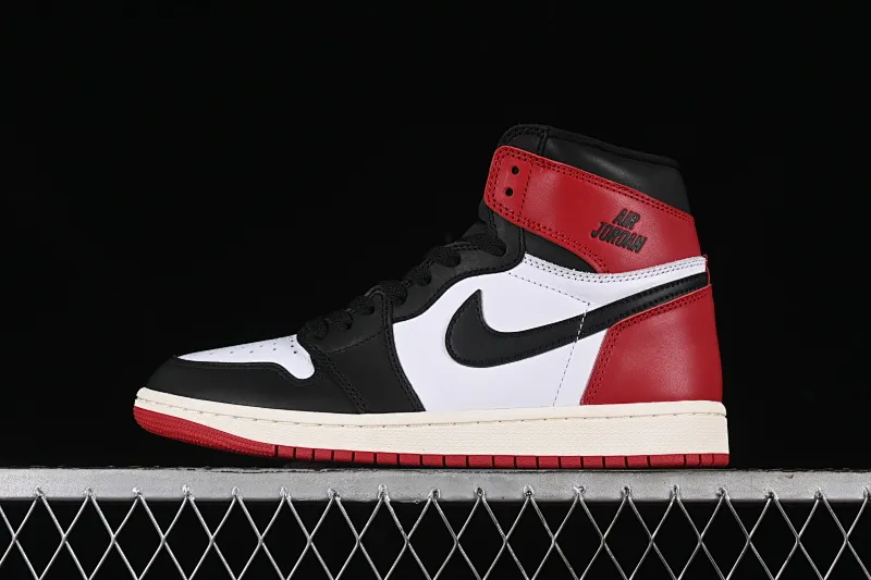 All categories Air Jordan Jordan series basketball shoes Air Jordan 1 High OG version Air Jordan 1 High OG "Black Toe Reimagined" AJ1 Joe 1 new black toe DZ5485-106